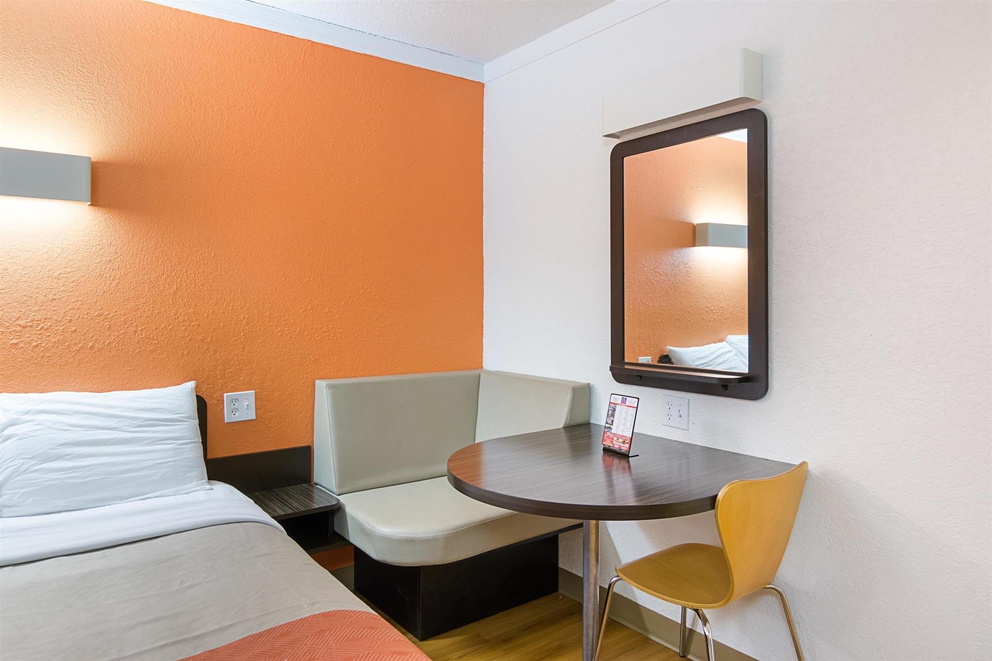 6-tampa, Fl - Fairgrounds Hotel 4*